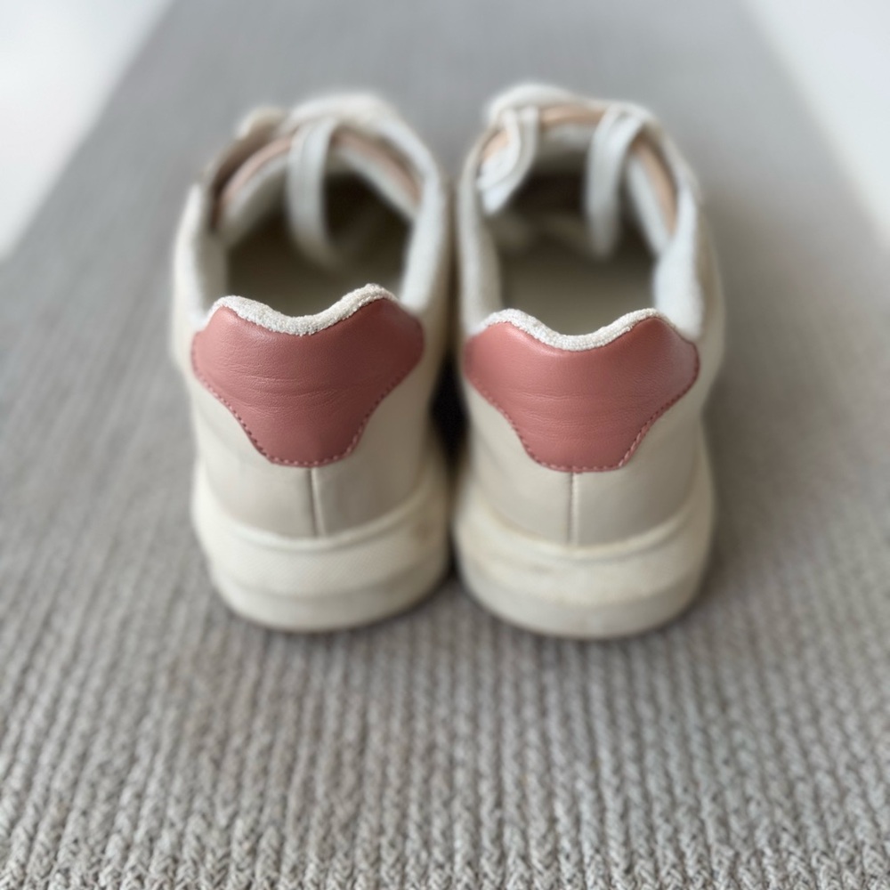 Universal Thread Ivory Pink Flat Platform Sneakers Tennis Shoes Size 7 - Picture 6 of 8